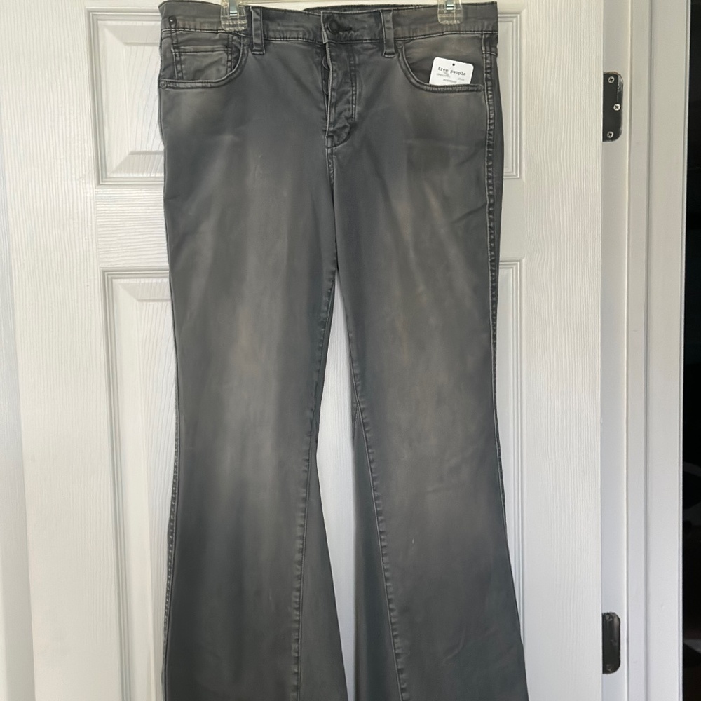 NEW Free People, Monterey Flare 29R Jeans (Run long), tags still attached
